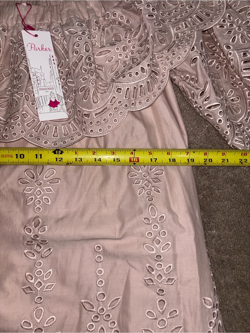 Parker Dress Women Small
BlushFlounced Eyelet Lined Cathy - Picture 12 of 12